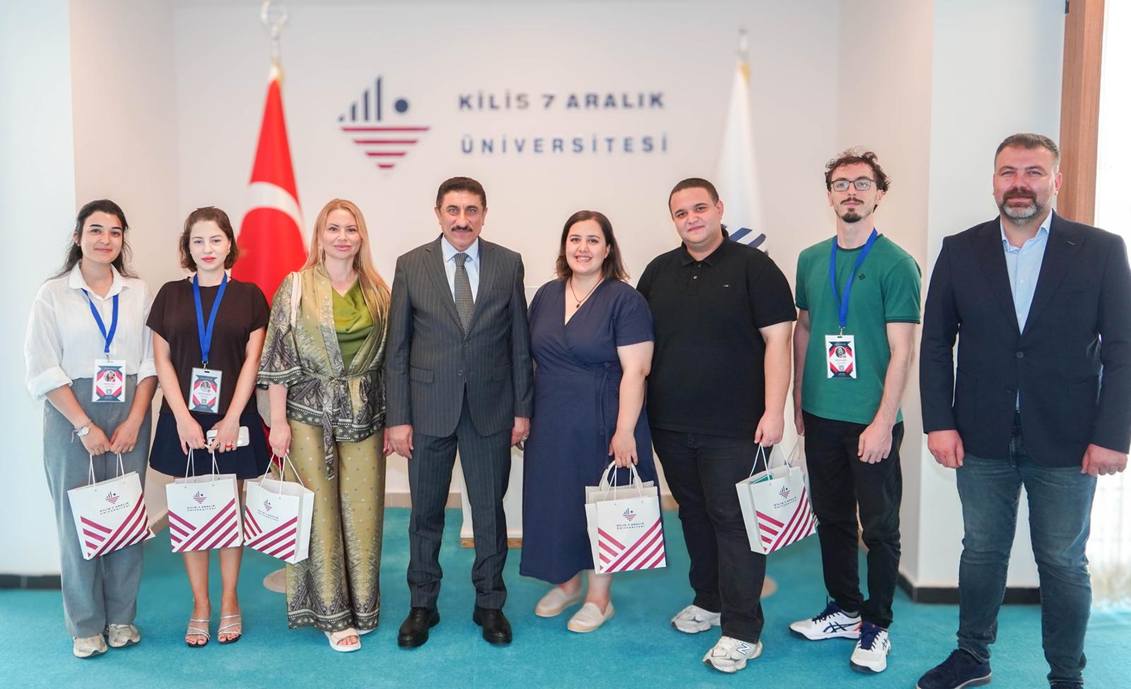 “No More Walls, Europe Calls” Erasmus+ Gençlik Değişimi Projesi Katılımcılarından Rektörümüz Akman’a Ziyaret